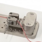 Mark-10 Corporation - Tester krimpovanie drôtov s dvojitou valčekovou rukoväťou AC1133