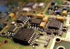 ABE.TEC služby - Osadzovanie dosiek plošných spojov (SMT a THT montáž)